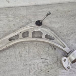 Triangle de suspension gauche BMW 330d e46