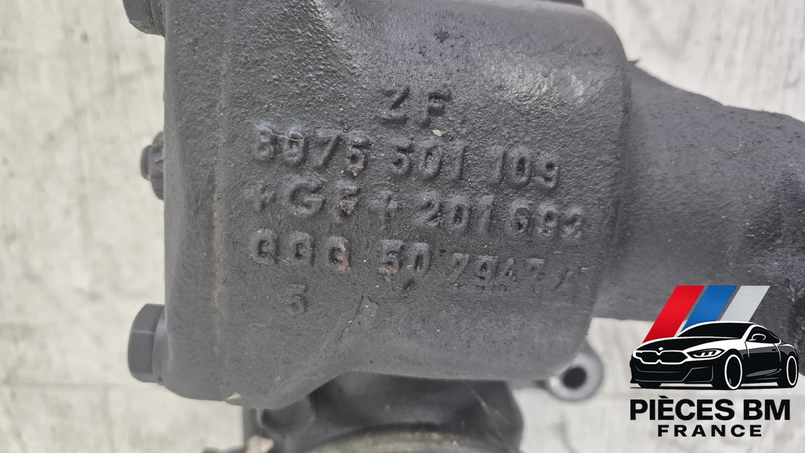 Boîtier de crémaillère de direction BMW Série 7 E38 – Image 2