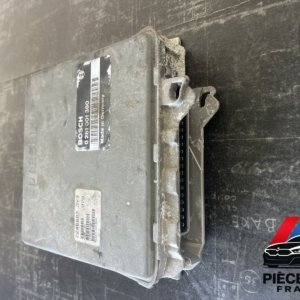 Calculateur moteur BMW Série 3 E36 525tds