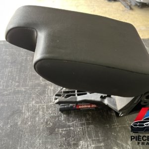 Accoudoir en cuir noir BMW Série 3 E36